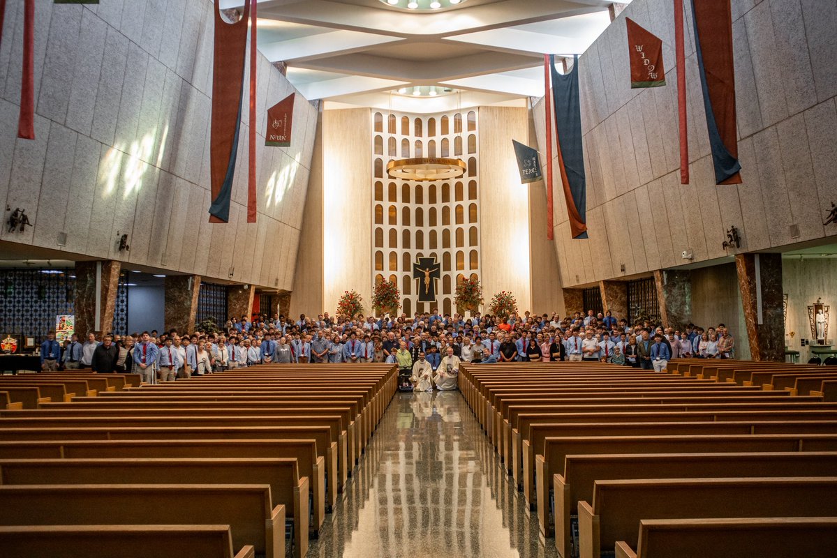 StRitaHS's tweet photo. Yesterday, we hosted our Annual Grandparents &amp; Special Elders Mass. 

We are grateful to all the grandparents and special elders who joined us and for the love and guidance they share with our Ritamen.

View and download all photos here: https://t.co/uau7IUNLJI https://t.co/9NpT6O4LTR