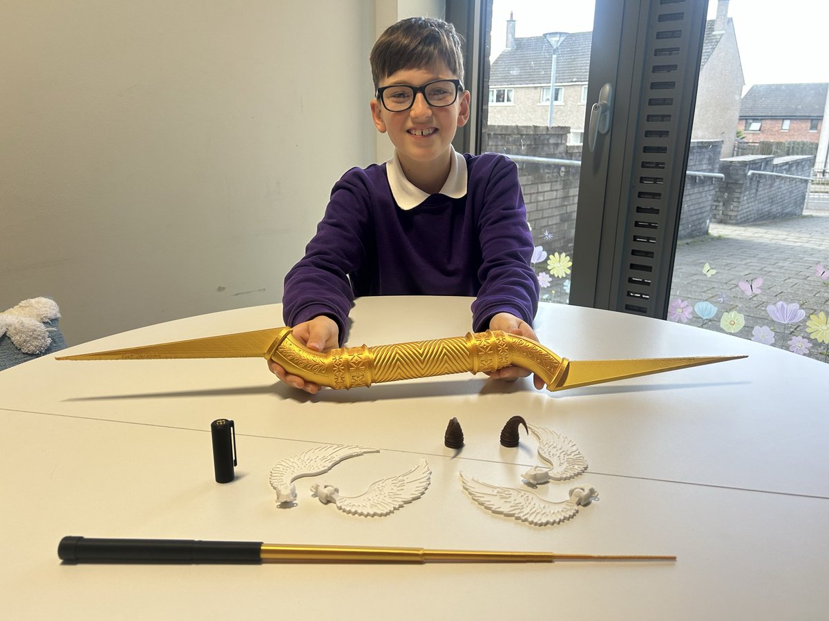 AitkenbarPS's tweet photo. This P6 boy has been working hard on his Halloween costume and decided to use his 3D printer to design and print his own accessories 🤩 he’s also printed a few items for his friend too! Watch this space to see the finished costumes soon! 👀 #talented #creative https://t.co/YrJZ9XNnQ4