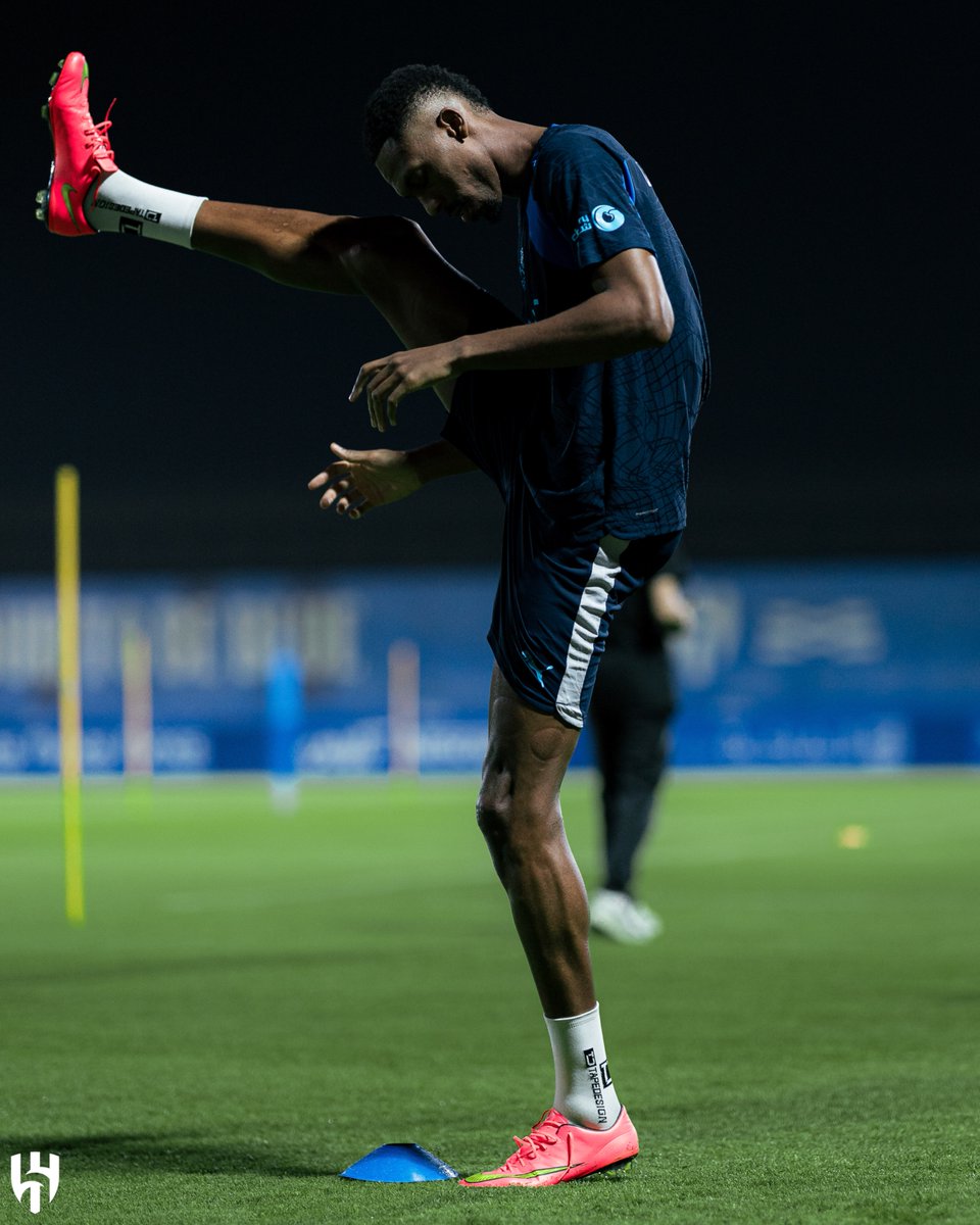 Alhilal_FC's tweet photo. نتأهب للخطوة القادمة 💙 https://t.co/t98hxSdOBG