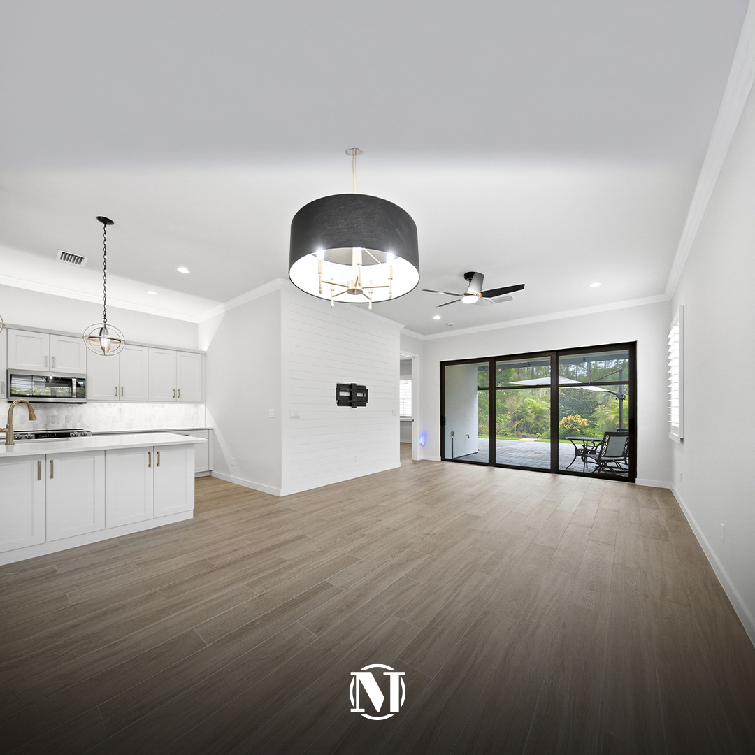 MichelleThomasT's tweet photo. Newly Listed:
14628 Kingfisher Loop #NaplesFL
3 Beds | 2 Baths | 1,635 Sq Ft
Offered at $698,500
View Listing: https://t.co/Sao5nNasau
#michellethomasteam #sothebysrealty #AbacoPointe #NorthNaples #MoveInReady #LuxuryRealEstate #SWFLRealEstate #FloridaLiving https://t.co/X7vIWtzXav