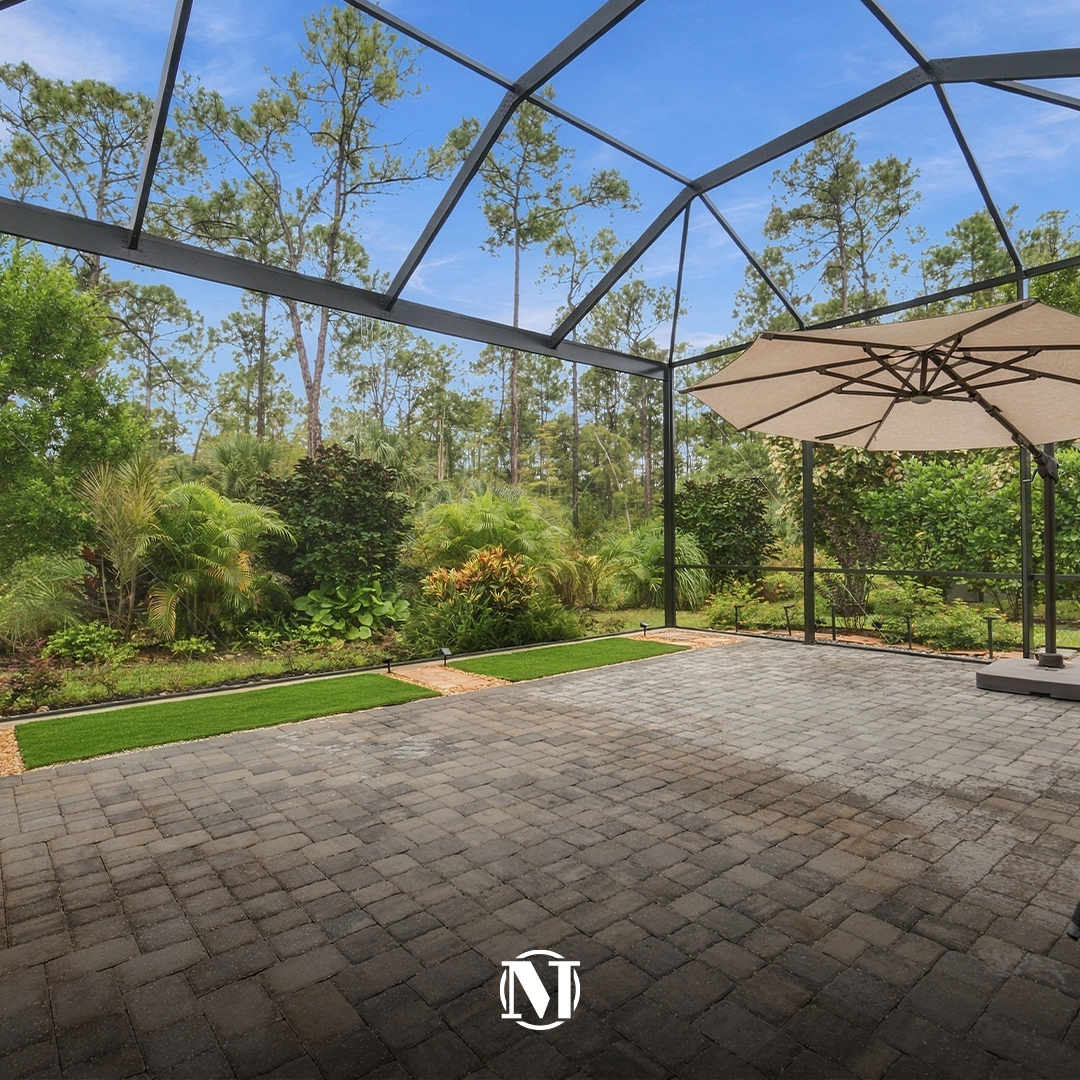 MichelleThomasT's tweet photo. Newly Listed:
14628 Kingfisher Loop #NaplesFL
3 Beds | 2 Baths | 1,635 Sq Ft
Offered at $698,500
View Listing: https://t.co/Sao5nNasau
#michellethomasteam #sothebysrealty #AbacoPointe #NorthNaples #MoveInReady #LuxuryRealEstate #SWFLRealEstate #FloridaLiving https://t.co/X7vIWtzXav