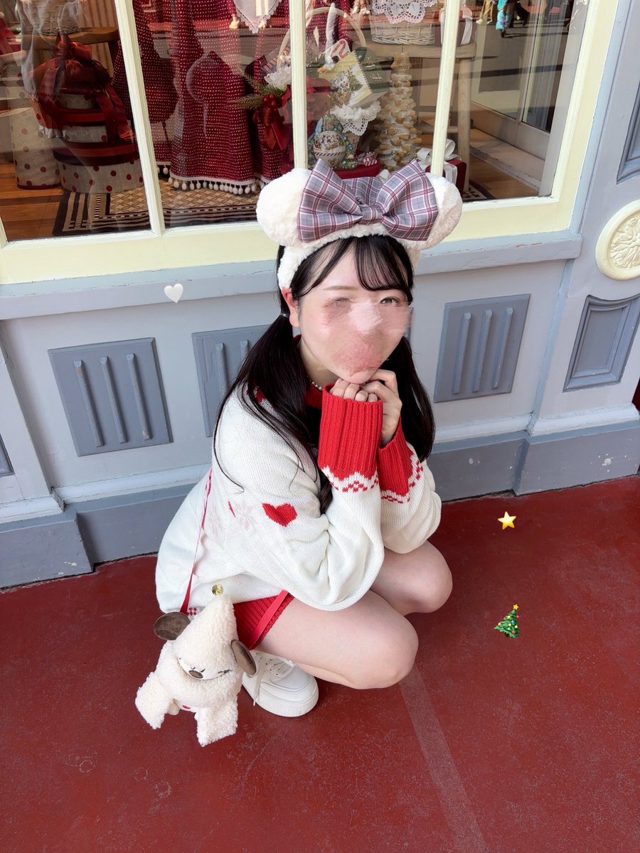 minh0vbf's tweet photo. クリスマスディズニー
はよ行きてーー😻😻😻🎄💞💞(寝ろ) https://t.co/3srJlbkmSj