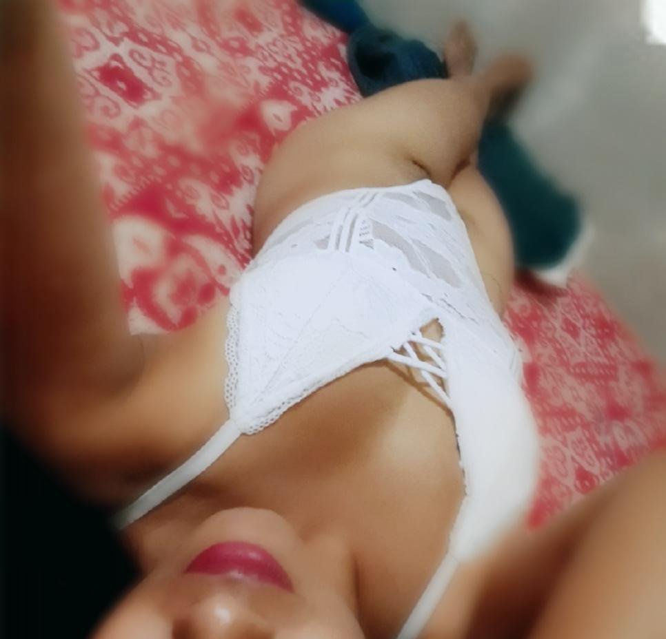 Berenicew7kl's tweet photo. Casi fin de semana 😘😔 https://t.co/zPEBQdl0H1