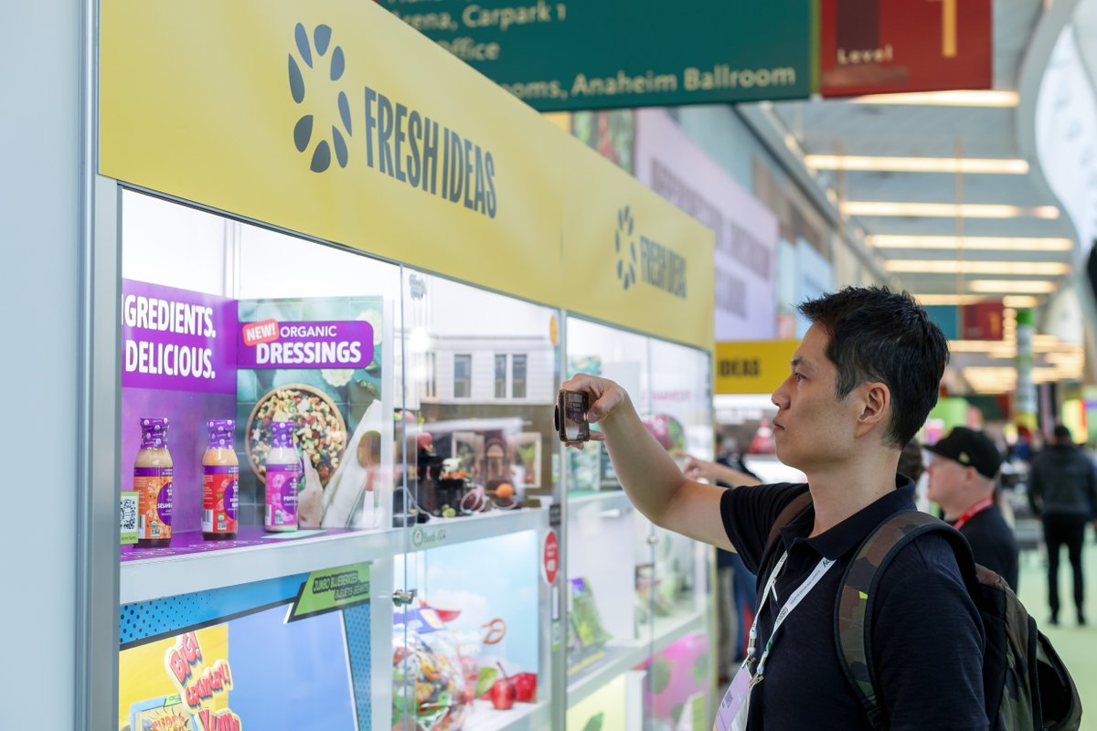 IntFreshProduce's tweet photo. The Fresh Ideas Showcase spotlights new products and innovations across the expo, for buyers, it's the fastest way to scan what's new without walking every aisle first. 

Browse what's coming and build it into your planner: https://t.co/wwjw1S3QAZ https://t.co/Nwsv7uLB3f
