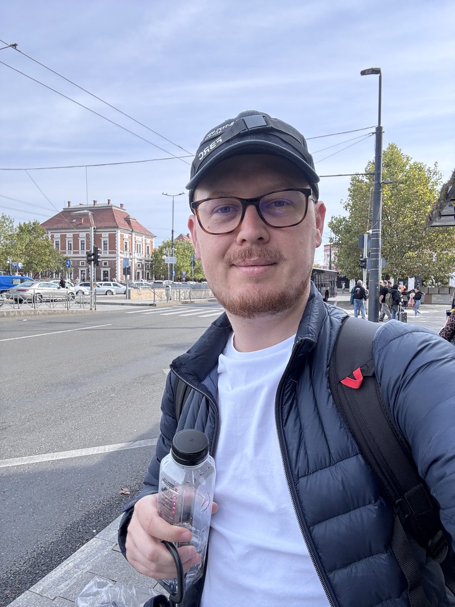 emilindricau's tweet photo. Hello, Cluj! ☕️ Day one, taking in the sights. 

#Cluj #ClujNapoca #VisitCluj #VisitCujNapoca #Transylvania #ExploreRomania https://t.co/ZF9zH6qNEB