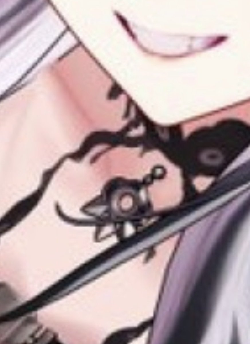 WispiiRose's tweet photo. Forgot to mention but I did shiori’s neck piercing when cosplaying nyavella but you really can’t see it in any photos because of the cape https://t.co/K8kjyo0kBG