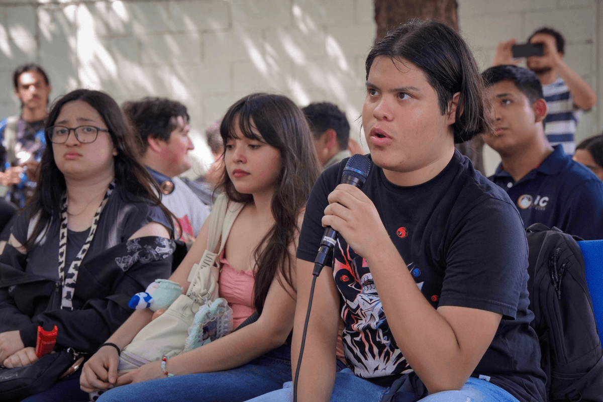 alternoticias1's tweet photo. La UAS promueve el debate sobre el impacto de la inteligencia artificial. https://t.co/z2S0Do1Y98
#ALTERNATIVASINALOA #UltimasNoticias #BreakingNews #Sinaloa
#uas https://t.co/YXbRMAWRcO