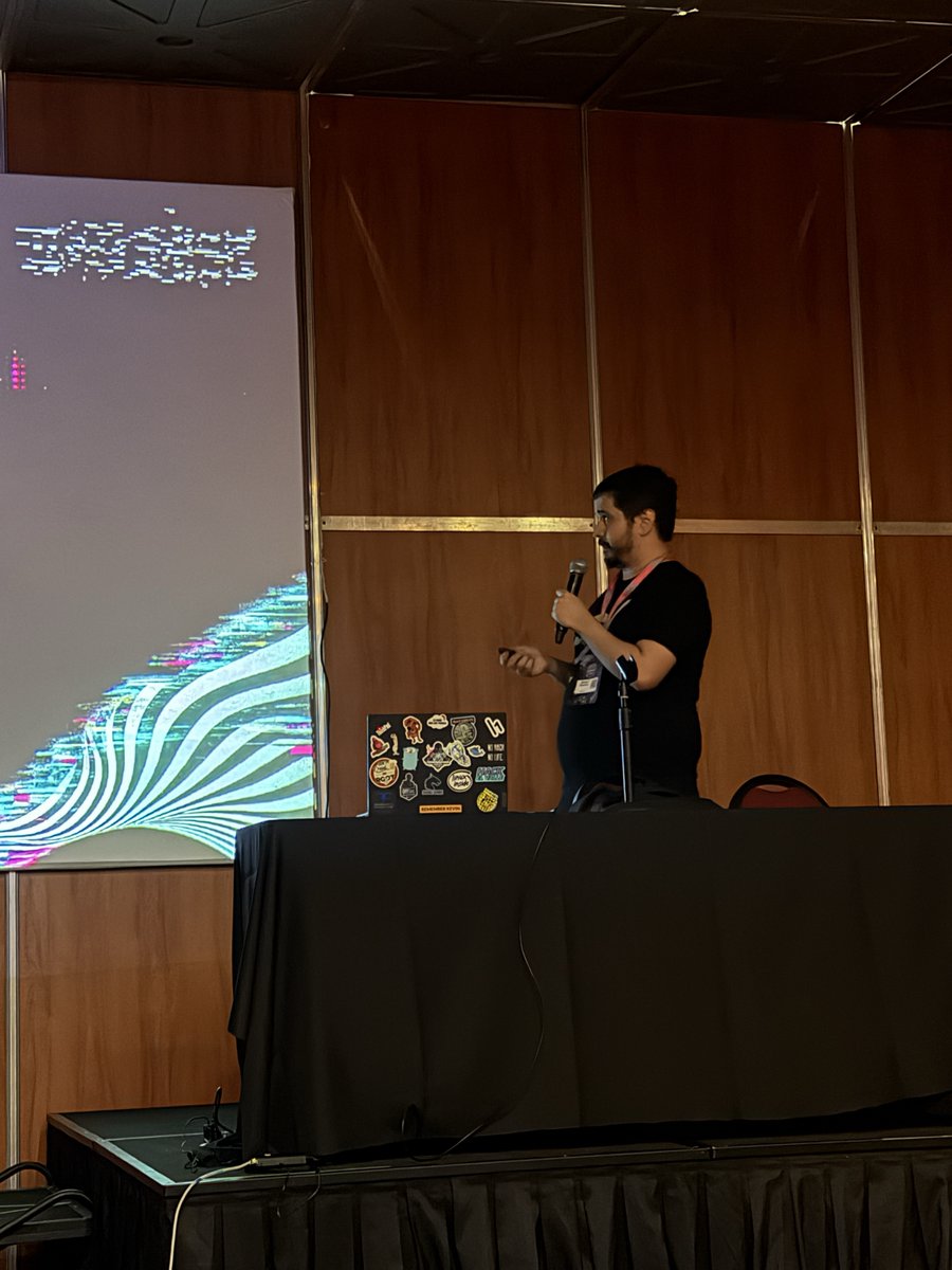 VerSprite's tweet photo. A huge thank you to everyone who packed out the room and came up to chat afterward! Moments like this make the trip completely worth it. #ekoparty https://t.co/3ROdMI2ikW