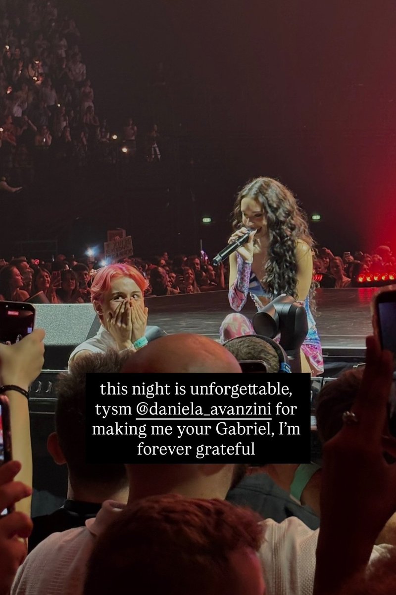 Bestofdaniii's tweet photo. aww she remembers him 🥹 https://t.co/u9mNOpohvK