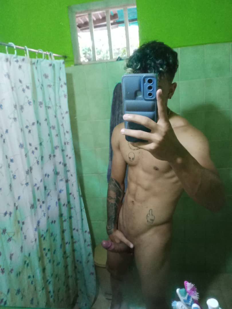 userlock12's tweet photo. Chudai
#HeteroEngañado #hetero #Maracay https://t.co/u3cilqCWh3