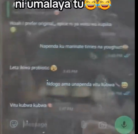 Joohsay's tweet photo. @muriaso Bro amembabika na viti kubwa kubwa
😂😂😂😂 https://t.co/X6SFnzkeO2