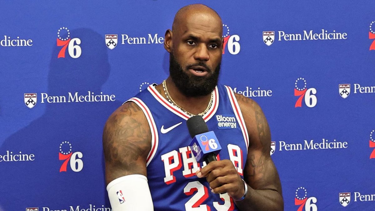 bballunlocked's tweet photo. BREAKING: LeBron is planning to make his Sixers debut tonight vs the Brooklyn Nets

(Via @mcten ) https://t.co/iO26yMxi11
