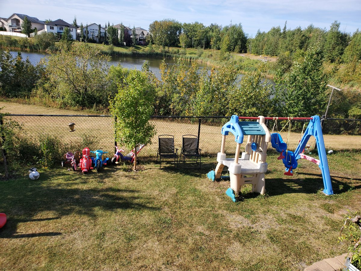 ChildDevFM's tweet photo. 🌟 Dayhome Spotlight: Saadia in Timberlea! Providing child care with our agency since 2013, Saadia offers a warm, nurturing environment with a dedicated basement play space and plenty of outdoor adventures in the backyard, local parks, and trails. Contact https://t.co/JKHEnY0T8S https://t.co/2wdup02x0B