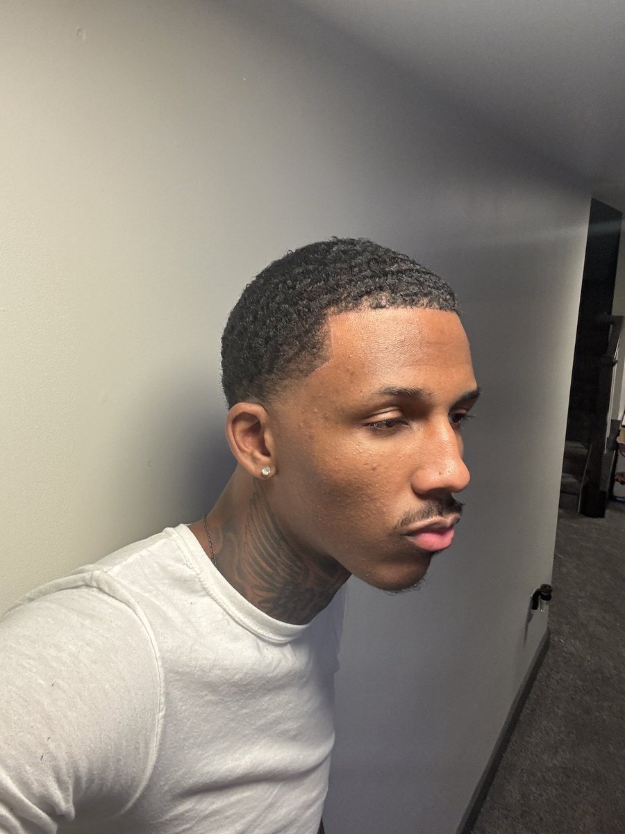 IHATEKELLZ_'s tweet photo. #dmv #fyp 
Gotta start posting https://t.co/PLgWgQtVnW