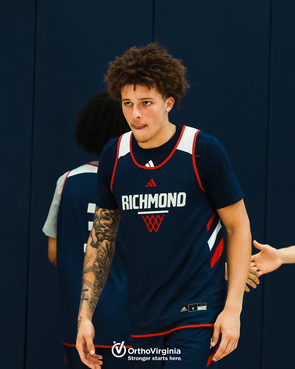 SpiderMBB's tweet photo. Rep after rep 🔁

#OneRichmond | #OVStrongerStartsHere https://t.co/p4N6BUqR7Q
