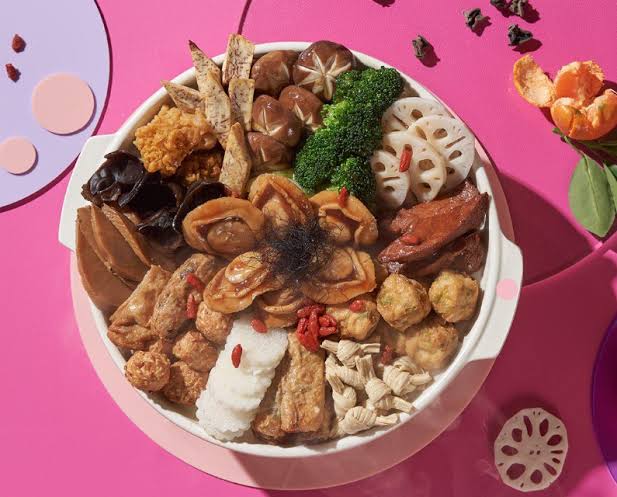 AsianItinerary's tweet photo. Discovering Orchard Road Through Its Halal Dining Scene https://t.co/A5iYaCAIci 
#HalalFoodSingapore
#OrchardRoad
#MuslimFriendlyTravel
#HalalDiningGuide
#SingaporeFoodScene https://t.co/F41yEKPLiU