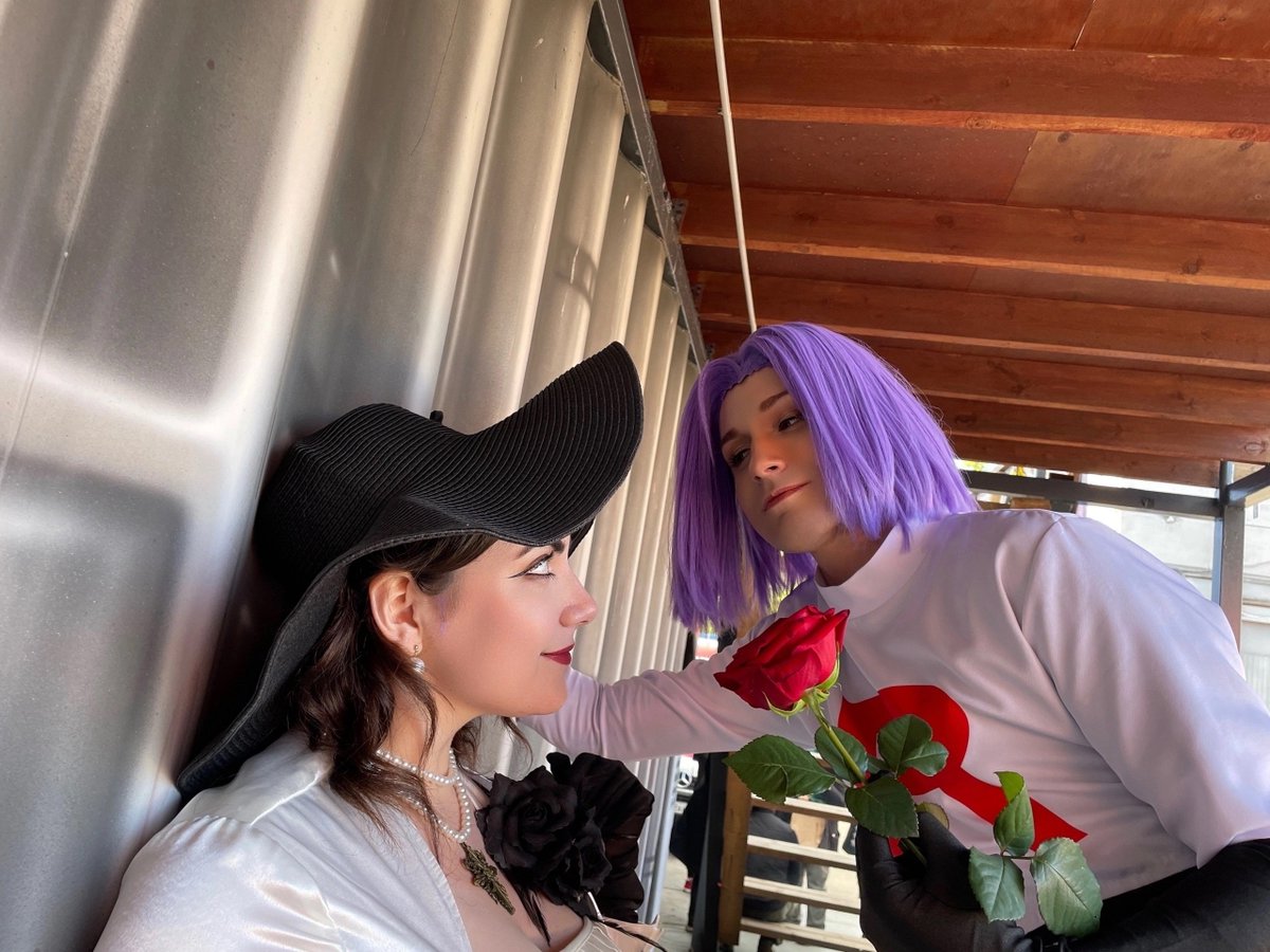 AbelRebellion's tweet photo. Лучший друг всегда придет на помощь

#JamesCosplay #PokemonCosplay #TeamRocket #TeamRocketCosplay #ДжеймсКосплей #КосплейПокемон #JamesTeamRocket #КомандаР #AnimeCosplay #Косплей #Pokemon #pikachu #ladydimitrescu #ResidentEvil https://t.co/T0Ua7etLoc