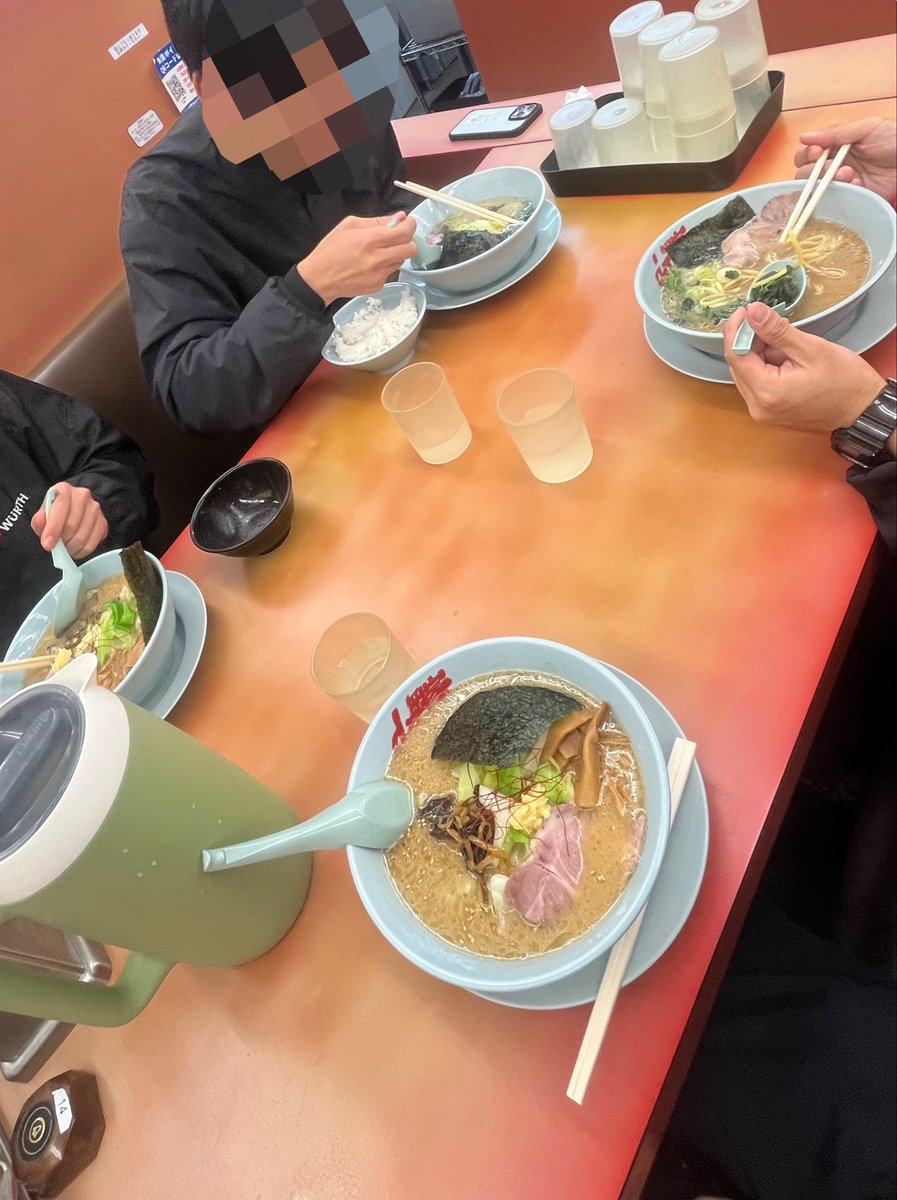 _nodazc33s's tweet photo. ど平日にこれはギルティすぎる
大学生の特権やね〜 https://t.co/qwgLb6KKhV