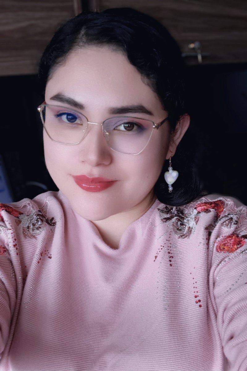 aquijulii's tweet photo. Sigues siendo ese pedacito de cielo que quiero tocar, con tan dulce mirada y sonrisa de ensueño que me da la felicidad 🌸🩷

#BuenosDíasATodos 
#sigueme
#SiguemeYTeSigo https://t.co/ah6Pubbcod