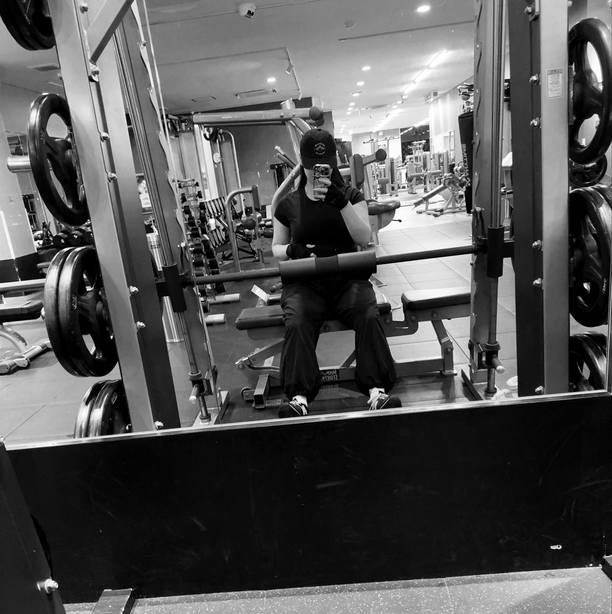 pikapikaaa24's tweet photo. 本日も頑張りました🏋🏻
眠たくて少し早めに切り上げてしまった〜🥹 https://t.co/H7GFUk1zyx
