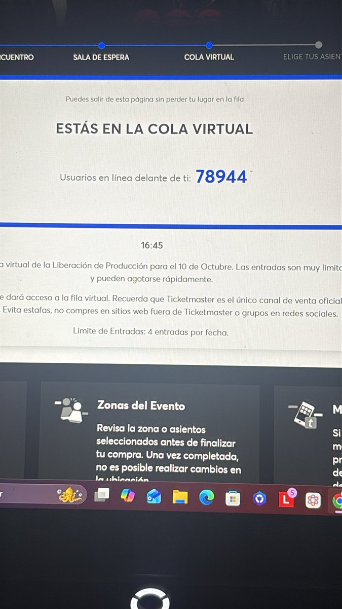 jessnkeb's tweet photo. JAJAJA CHAO COMO Q 78944 PERSONAS DELANTE DE MI 😭😭😭😭😭😭😭😭😭😭😭😭😭😭😭😭😭😭 https://t.co/RrEtm3gOXs