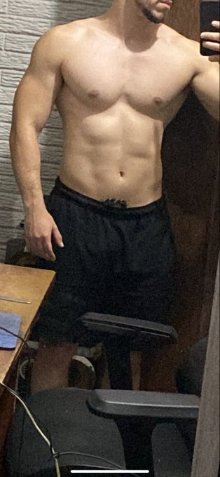 lucas_sigilo2's tweet photo. show me pics/creeps of your irl, gf, mother, aunt, sister etc in DM's now cucks. open to discuss and bully you, come and submit. #cuck #cuckold #cuckson #irlexpose #nsfwtwt #bnwo #mom #cuckold #wankchat https://t.co/PGJLgbRCN2