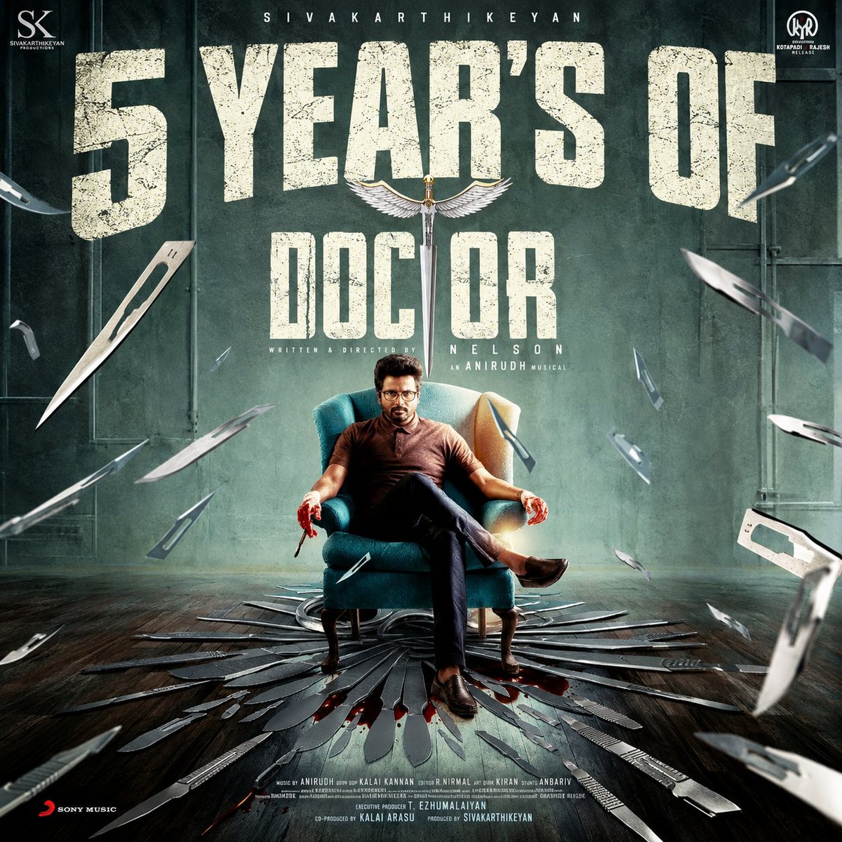 SKFC_Kerala's tweet photo. Celebrating 5 Year's of Mega Blockbuster #Doctor A complete entertainer packed with non-stop laughter, love, and electrifying action! ❤️‍🔥  

@Siva_Kartikeyan @Nelsondilpkumar @anirudhofficial @SKProdOffl @kjr_studios

#5YearsofDoctor #5YearsOfMegaBBDoctor https://t.co/dIzbEFXWNr