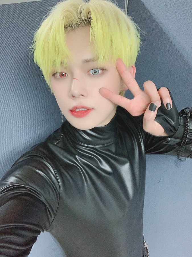 ocyeanely's tweet photo. te juro que ando con latex todo como guante pero porque sacaron la pieza de #xoxzʼ𝔓r𝕚mä𝖉o͞nnas que lo hace aún más mágico como podemos crear un modo tan único en el #sǝcrë𝕥cupids.

𝕪e’r𝕚m ’𝑠 𓄲   ׁ  𓂂  󠁯•󠁏󠁏 𝖉raᵯa https://t.co/g4mq803bO1