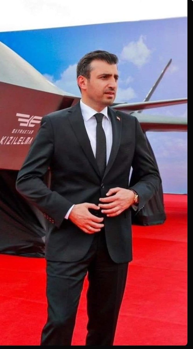 illaerzincan24's tweet photo. Doğum günün kutlu olsun Güzel Adam.
@Selcuk 🤲🏻🇹🇷❤️🪻 https://t.co/yqLZ1umI5I