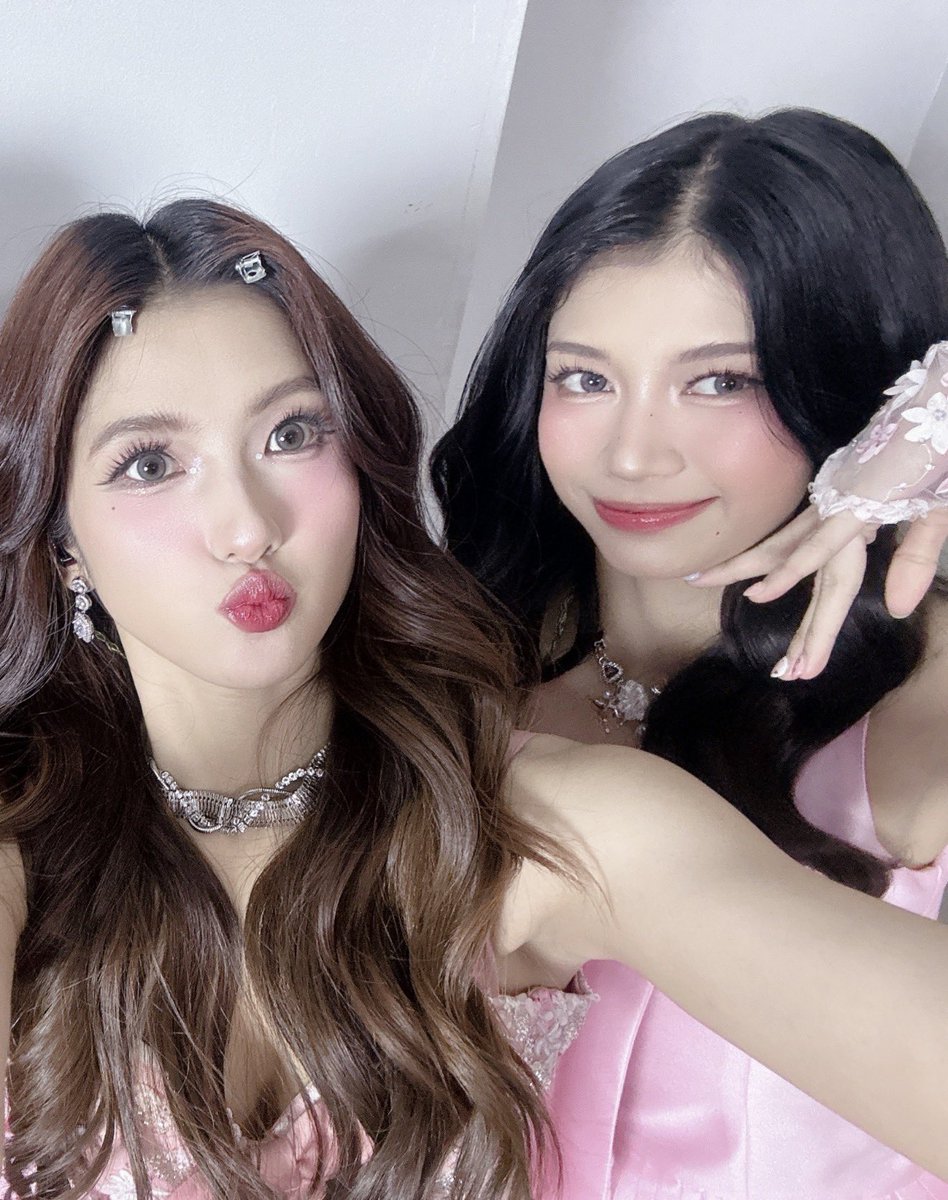 ChariceHermoso's tweet photo. Happy Birthday @charlottescrtr ♥️ sa kaparehas ko ng humor at damit 😂 sana happy ka palagi! I am proud of u! I hope you always feel how loved and appreciated you are. Nandito lang kami palagi for you. 🤍 Love u! https://t.co/aAvMcf679L