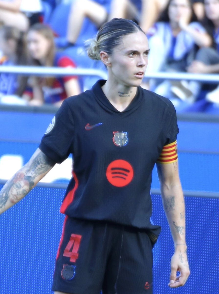 lutzlysa's tweet photo. instead of raphinha, why don’t we wish happy international lesbian day to these queer barça femeni legends instead https://t.co/tAqckXP1wm