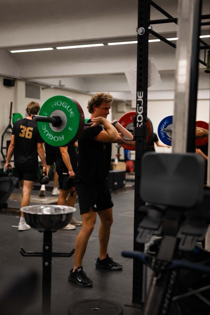 CalPolyBSB tweet picture