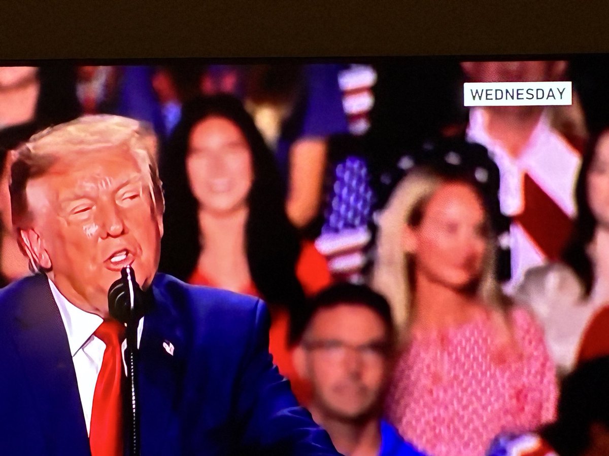 eddy_dawes's tweet photo. @realDonaldTrump 

JUST WHO ARE THESE 
WOMEN WHO SUPPORT 
FAMILY MAN CULPABLE 
IN THE TORTURE &amp; ABUSE 

OF AN 11 YEAR OLD CHILD !

#SaschaRiley https://t.co/XQoExo1cwo