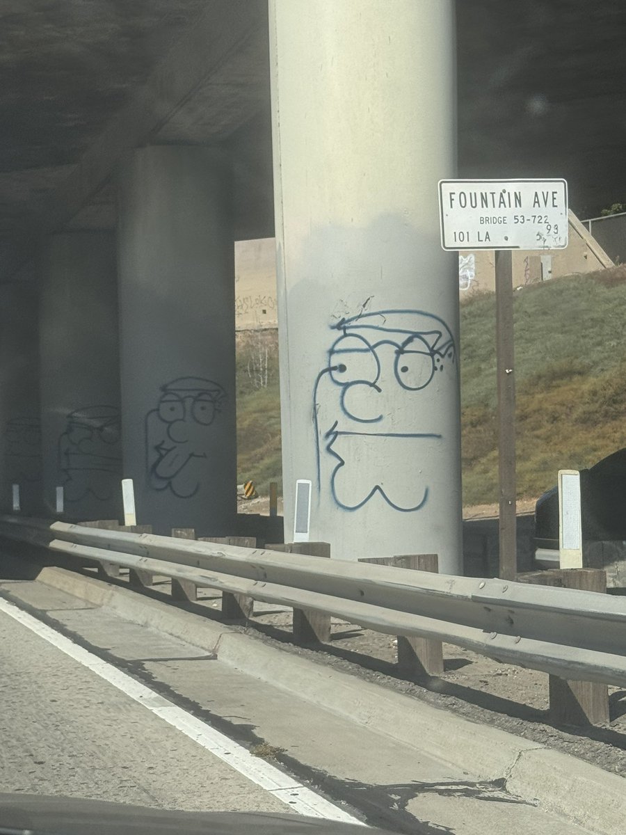 monkeyspiit's tweet photo. Los Angeles you are so fucking beautiful https://t.co/v4aOqSZCPP
