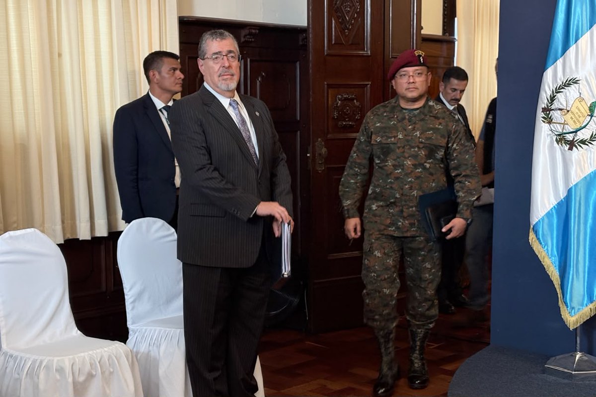 #AhoraLH | El presidente Bernardo Arévalo hace mención de las emergencias por lluvias que han afectado al país durante la noche del pasado miércoles. 📹: Jos…
