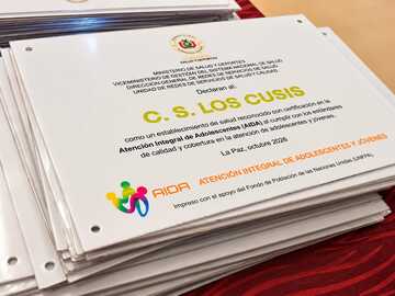 SaludDeportesBo's tweet photo. 🩺 El Ministerio de #Salud y Deportes certificó 200 centros #AIDA, urbanos y rurales de los nueve departamentos, que cumplieron más del 80% de los estándares de calidad para brindar atención integral a adolescentes y jóvenes.
#SaludBolivia #SaludSexualYReproductiva #SaludMental https://t.co/domD8Zc7sf