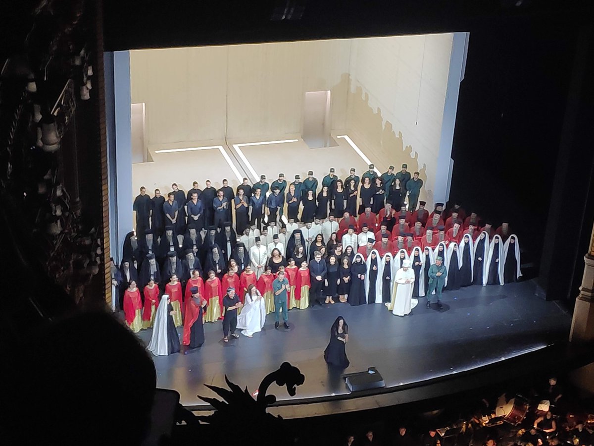 teatrecatalunya's tweet photo. ➜ 79) #Aida - Gran Teatre del Liceu, Barcelona.
Òpera. 
Nota: insuficient ⭐✨ https://t.co/Aw0pNOOUvr