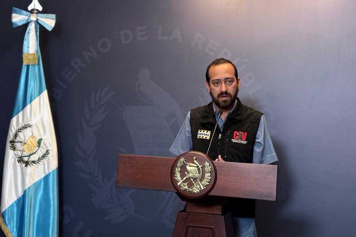 #AhoraLH | El viceministro de Infraestructura, Pedro Martínez, también se refiere a las emergencias en el río Pinula, asegurando que se han terminado estudio…