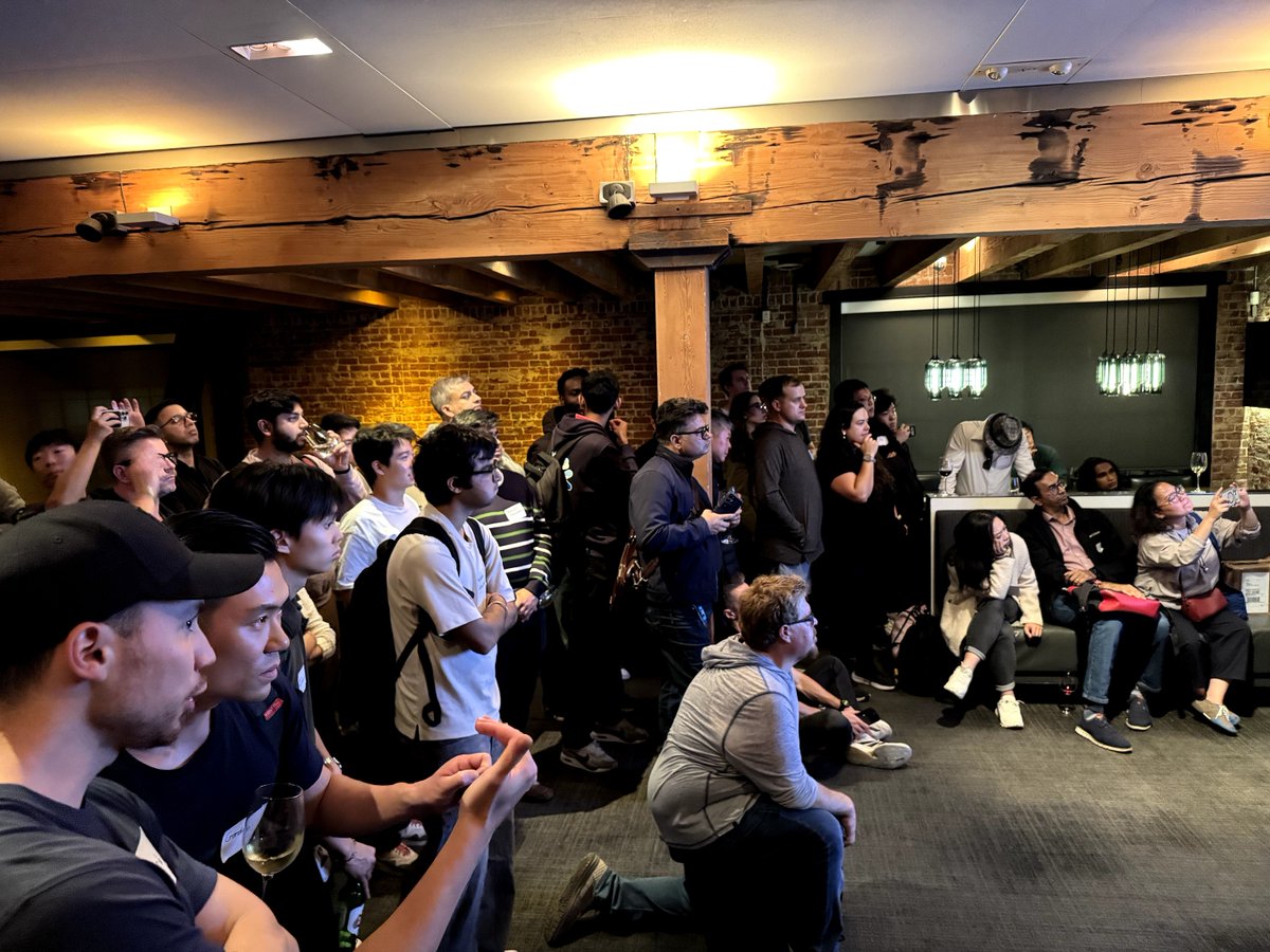 pinecone's tweet photo. What a great night at #SFTechWeek!

We had an incredible time bringing together AI builders, engineers, and founders for our Agentic Knowledge Happy Hour!

The evening was filled with great conversations, new connections, and a live demo from Joerg Schad, our VP of Engineering, showcasing how to build knowledge into AI agents at scale.

If you want to try out what Joerg demoed, sign up for a free Nexus trial:  https://t.co/SI5CeyINHy 

A huge thank you to everyone who joined us! We love seeing this community come together.