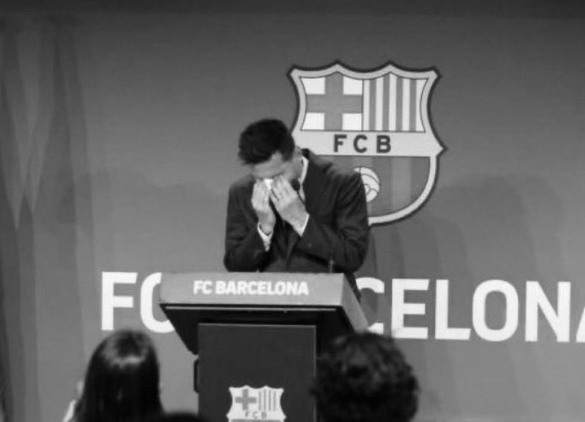 mrxxxoom's tweet photo. left barca                                   left Argentina https://t.co/TO3o1h8hXg