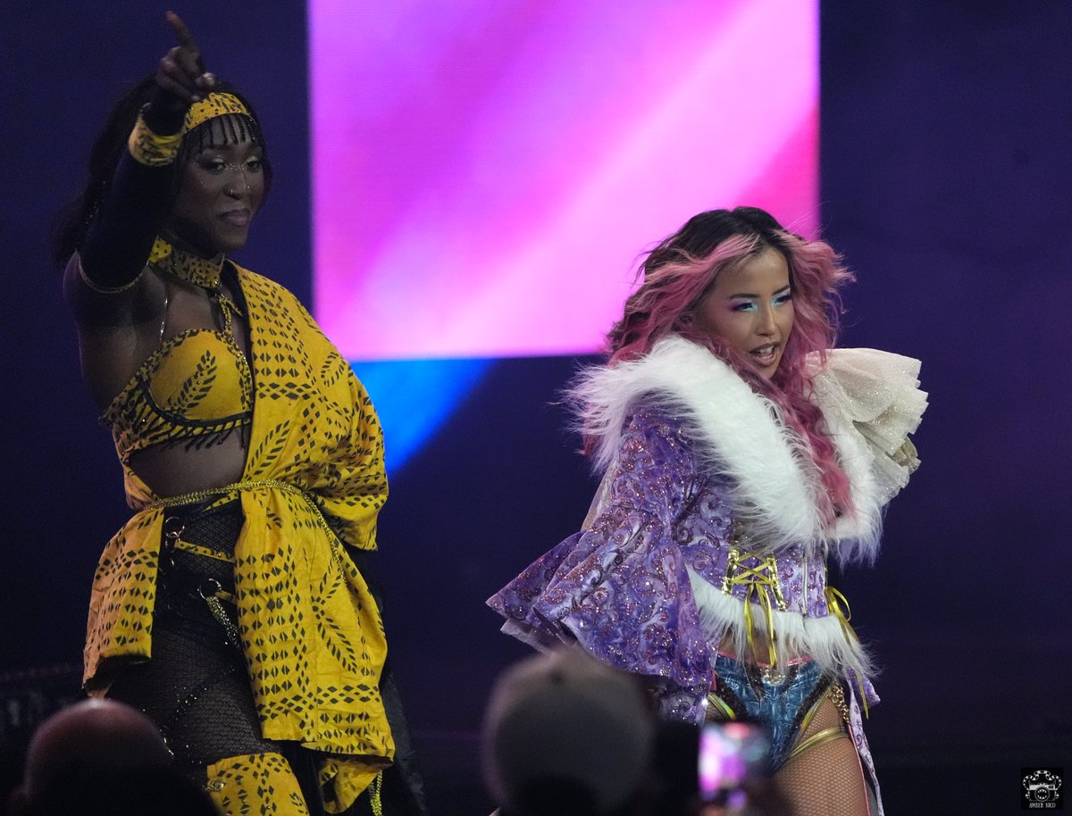 AmberNicoPhoto's tweet photo. Mina Shirakawa and Queen Aminata
@MinaShirakawa @amisylle @AEW @BodyslamNet
#aew #aewallout https://t.co/tJiyC8mvH4