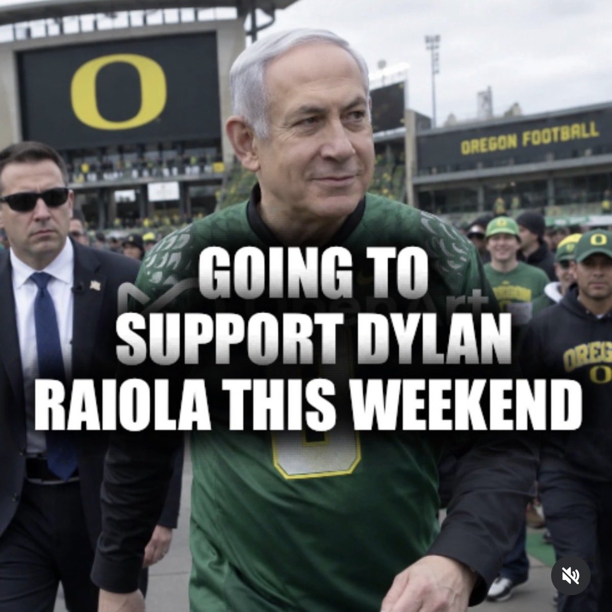 cripycheese6741's tweet photo. I know who my number 1 fan is this weekend!💚🦆 #iamfat #skoducks #benjaminnetenyahu https://t.co/pBmmWr0zjD