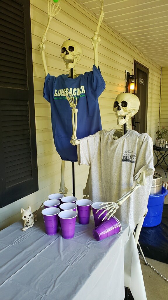 BackerLounge1's tweet photo. Our #Backer skeleton beer pong team took out the competition! #Backerpeeps https://t.co/XVX1WpRATp