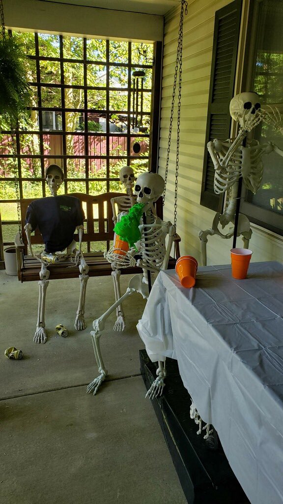 BackerLounge1's tweet photo. Our #Backer skeleton beer pong team took out the competition! #Backerpeeps https://t.co/XVX1WpRATp