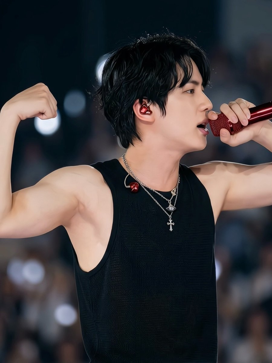 MoonJinnie41292 tweet picture