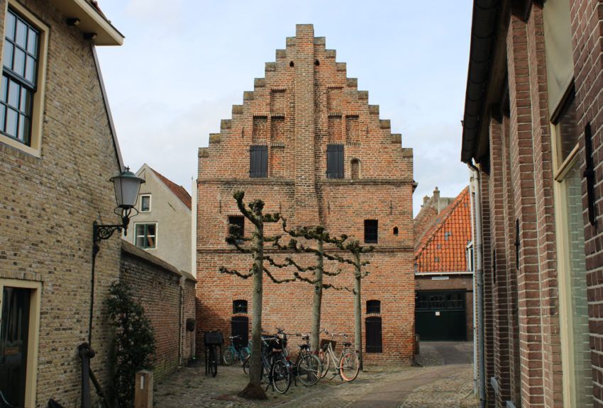 InElburg tweet picture