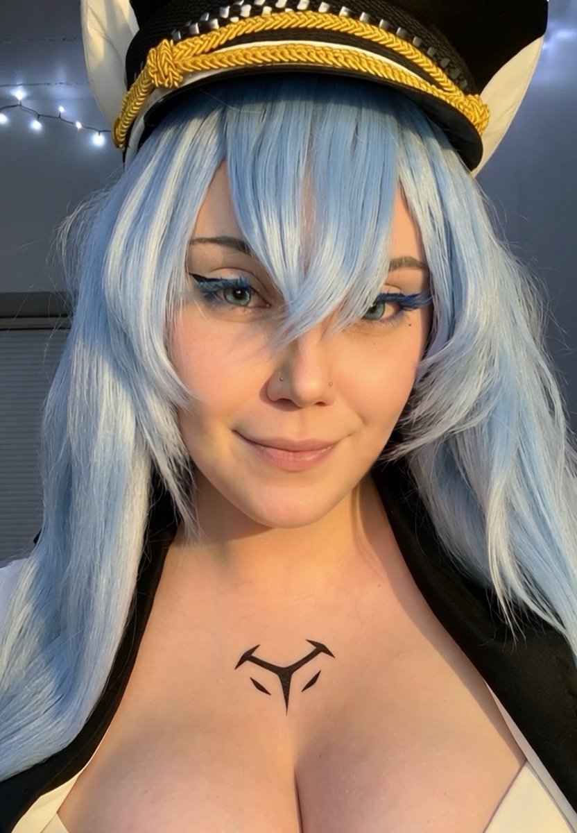 awlexia's tweet photo. esdeath, the strongest in the empire and wielder of demon's extract. https://t.co/4Tu5sgrZN2