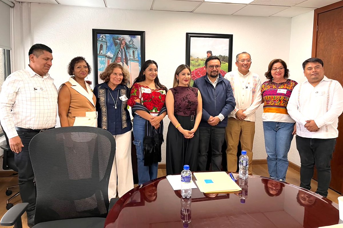 UIColima's tweet photo. La rectora de la #UIC, Mtra. Catalina Suárez Dávila participó en reuniones de la #ANUI con diputadas para dialogar sobre las necesidades y desafíos de las universidades interculturales y promover un financiamiento justo.
#UIColima
#SomosInterculturales https://t.co/MSM2ldMXrd