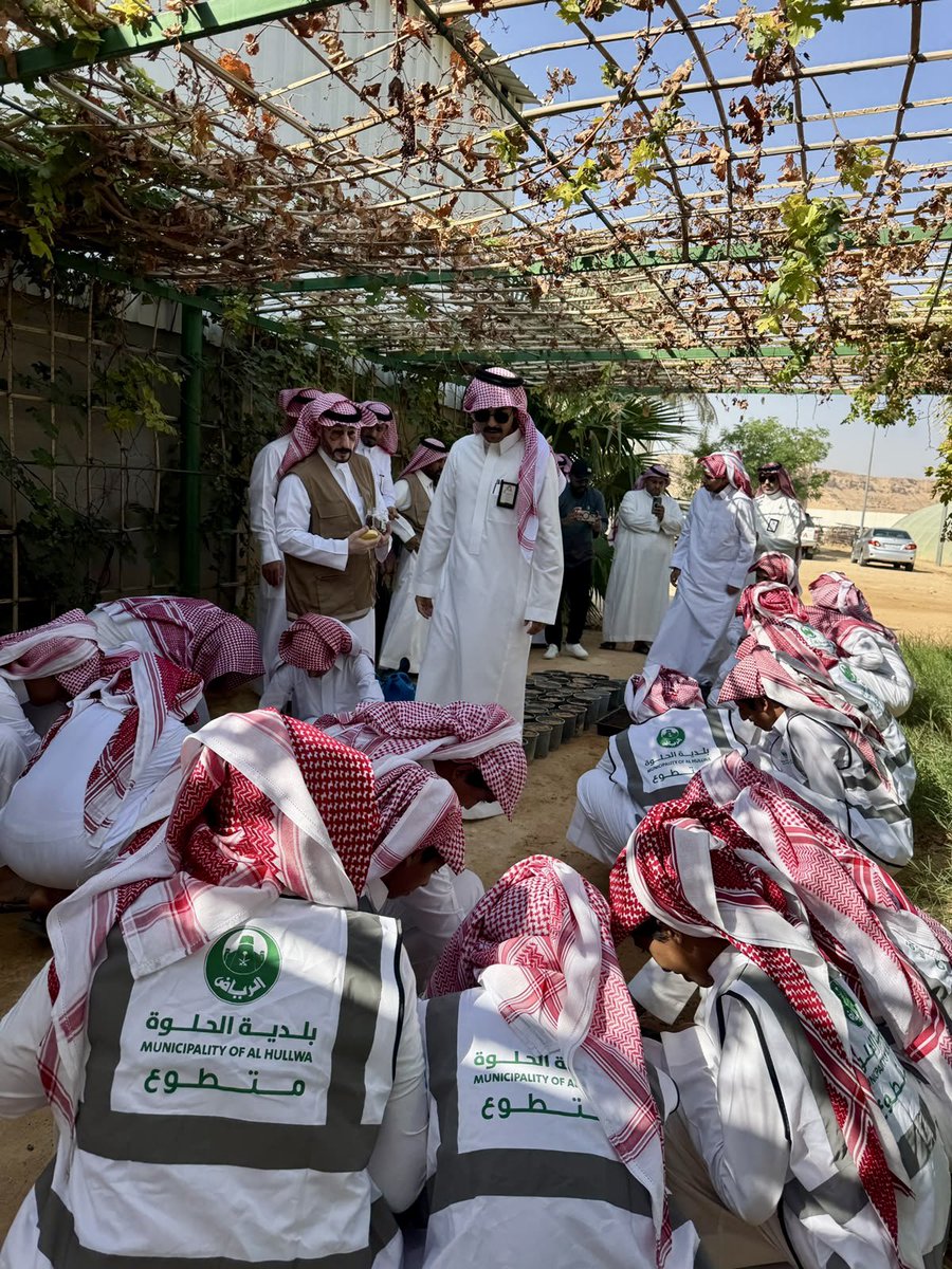 Helwa_Green's tweet photo. #جمعية_الحلوة_الخضراء
بـ #حوطة_بني_تميم
تم استنبات بذور الأشجار المعمرة (الغَرْف - السرح - اللصف) في مشتل #بلدية_الحلوة
بالشراكة مع #بلدية_الحلوة
#مكتب_الزراعة بـ #حوطة_بني_تميم
#المركز_الوطني_لتنمية_الغطاء_النباتي#متوسطة_الحلوة
#جمعية_التنمية_بالحلوة
بدعم من #بنك_البذور بالجمعية https://t.co/GZ08L8T7Ww