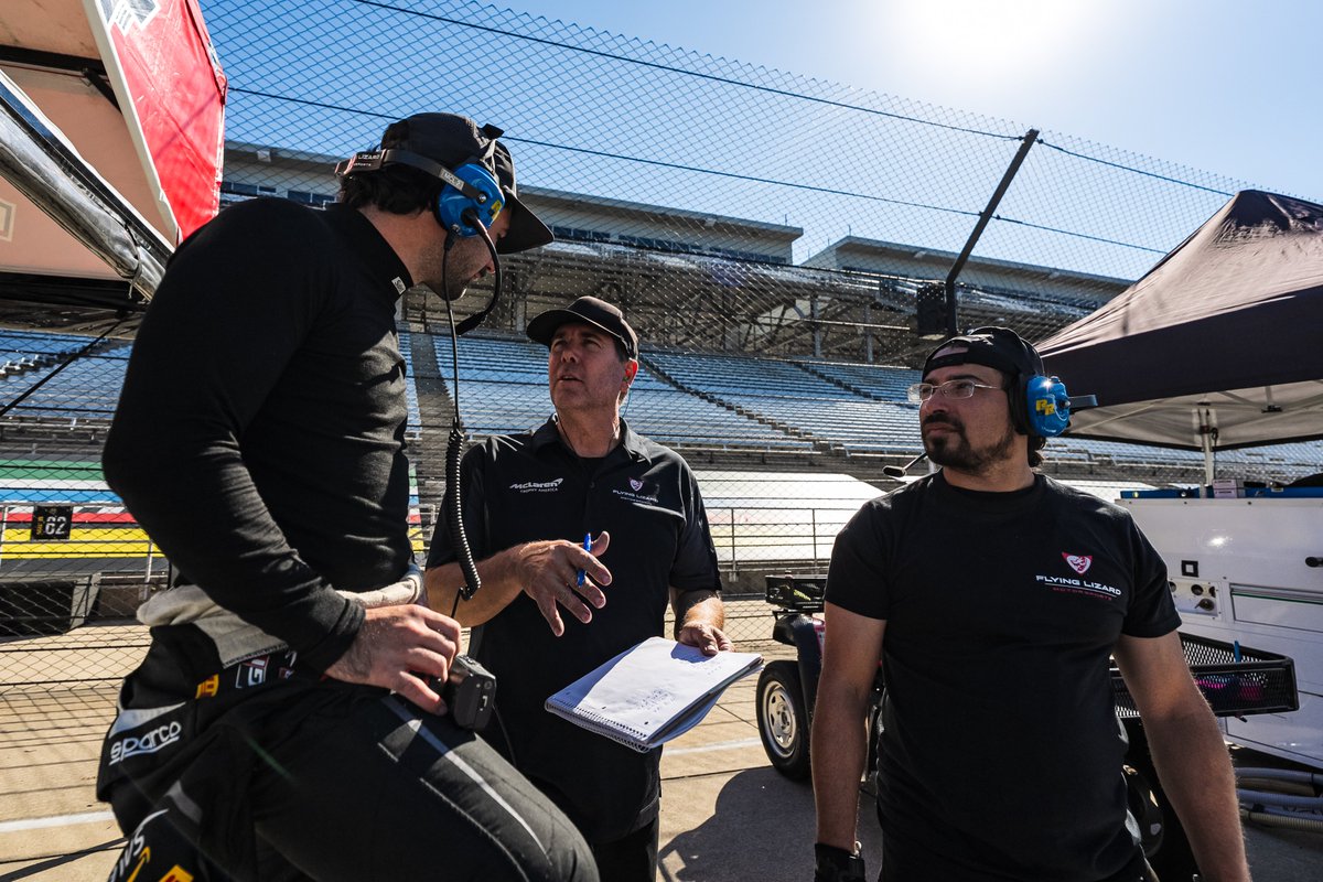 FlyingLizard_MS's tweet photo. The racing action begins today at 5:15 PM ET for McLaren Trophy race one at @ims!

Starting positions: 
P6 (PRO/AM) Evan King and Dominic Starkweather 
P1 (AM) Michael Suco and @DLaw544 
P6 (AM) Zach Lumsden

Watch live: https://t.co/Et5C0fQSWs https://t.co/Gxm8s41q5t